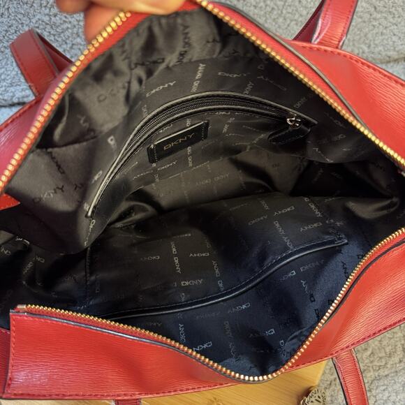 DKNY Structured Tote Shoulder Bag Womens Red Leather Logo Charm - Picture 13 of 16